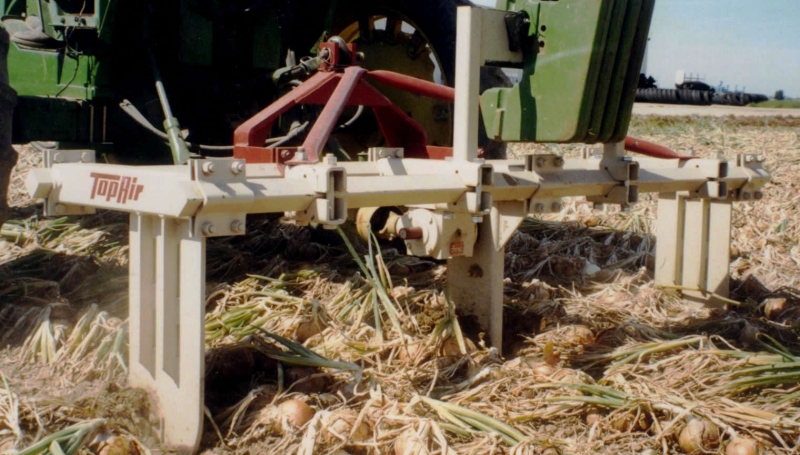 Mechanical Onion Harvesters